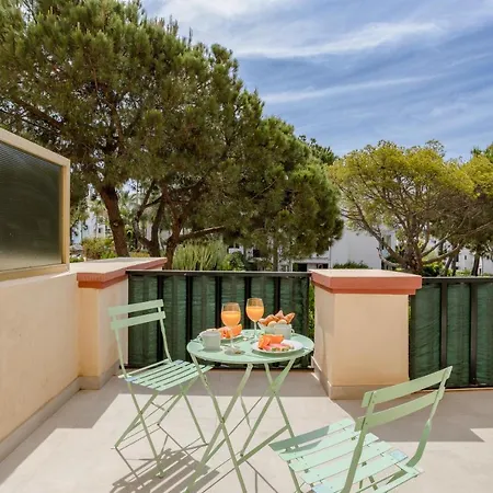 Oleholidays 413 Romana Playa Primera Linea Playa Appartement *