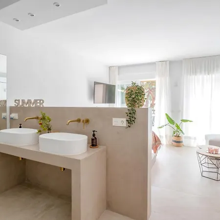 Oleholidays 413 Romana Playa Primera Linea Playa Appartement *